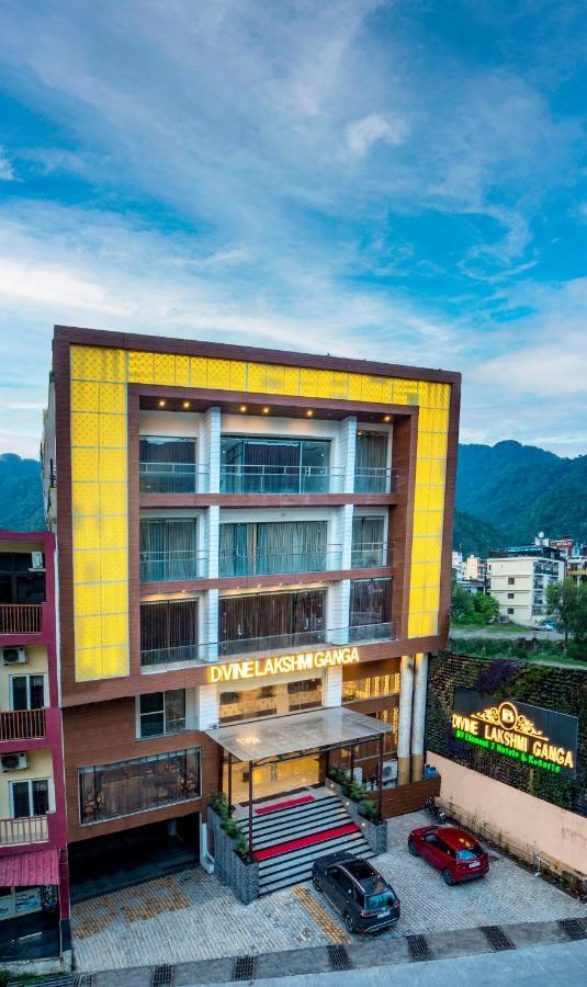 Hotel Divine Lakshmi Ganga Rishīkesh Esterno foto