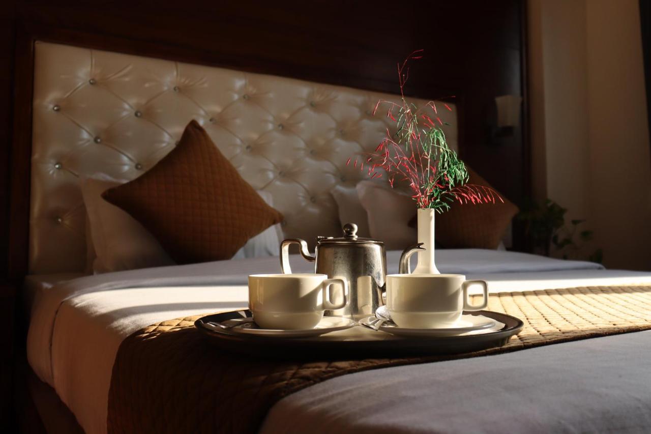 Hotel Divine Lakshmi Ganga Rishīkesh Esterno foto